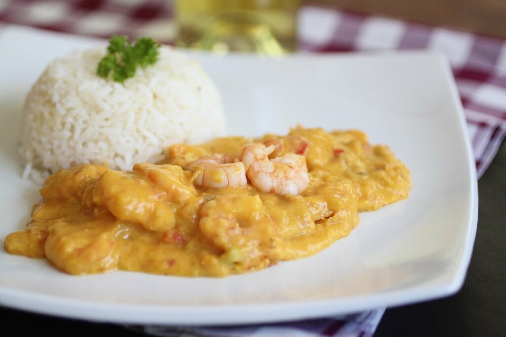 prato de bobó de camarão com arroz