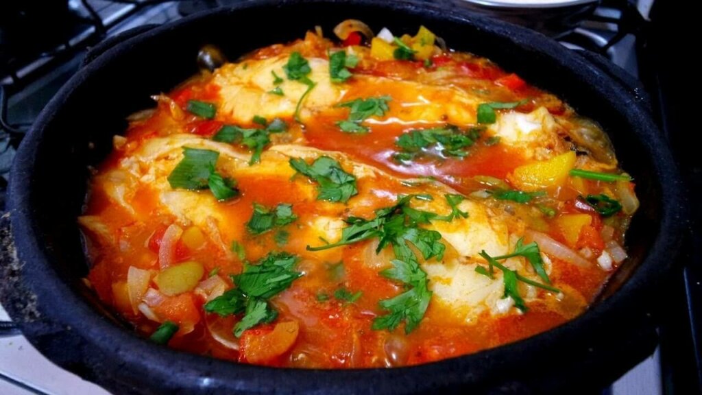 moqueca capixaba na panela de ferro