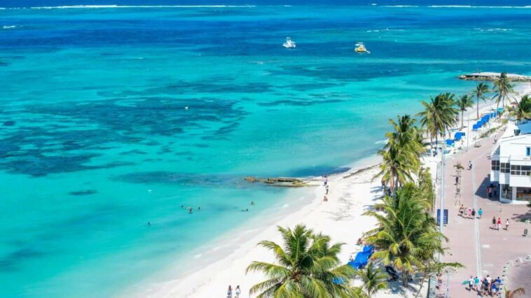 praia em San Andrés, na Colômbia